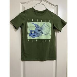 Boy's Graphic Dinosaur Tee shirt Size 8 Green Short Sleeve FOSSIL HUNTER Carters